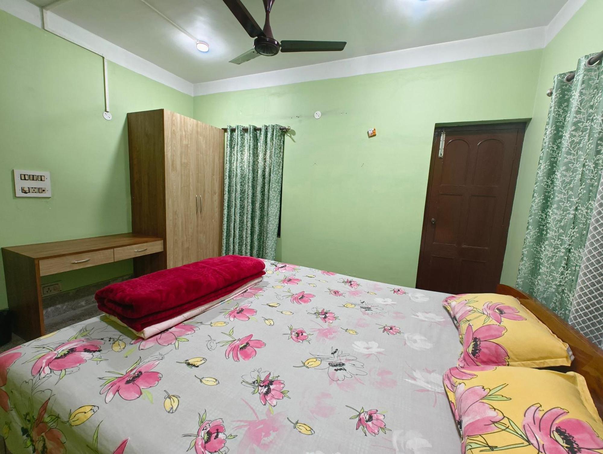 Anjali Homestay - 10 Mins From Airport Siliguri Extérieur photo